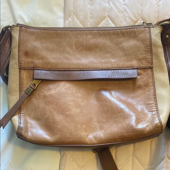 Sak Tan Leather Shoulder Bag - Picture 5 of 7
